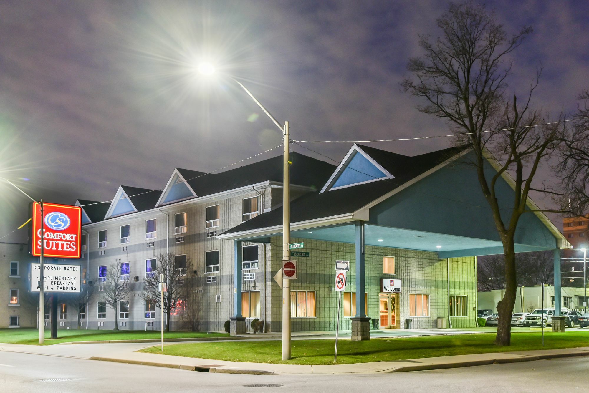 Comfort Suites Downtown Windsor Dış mekan fotoğraf