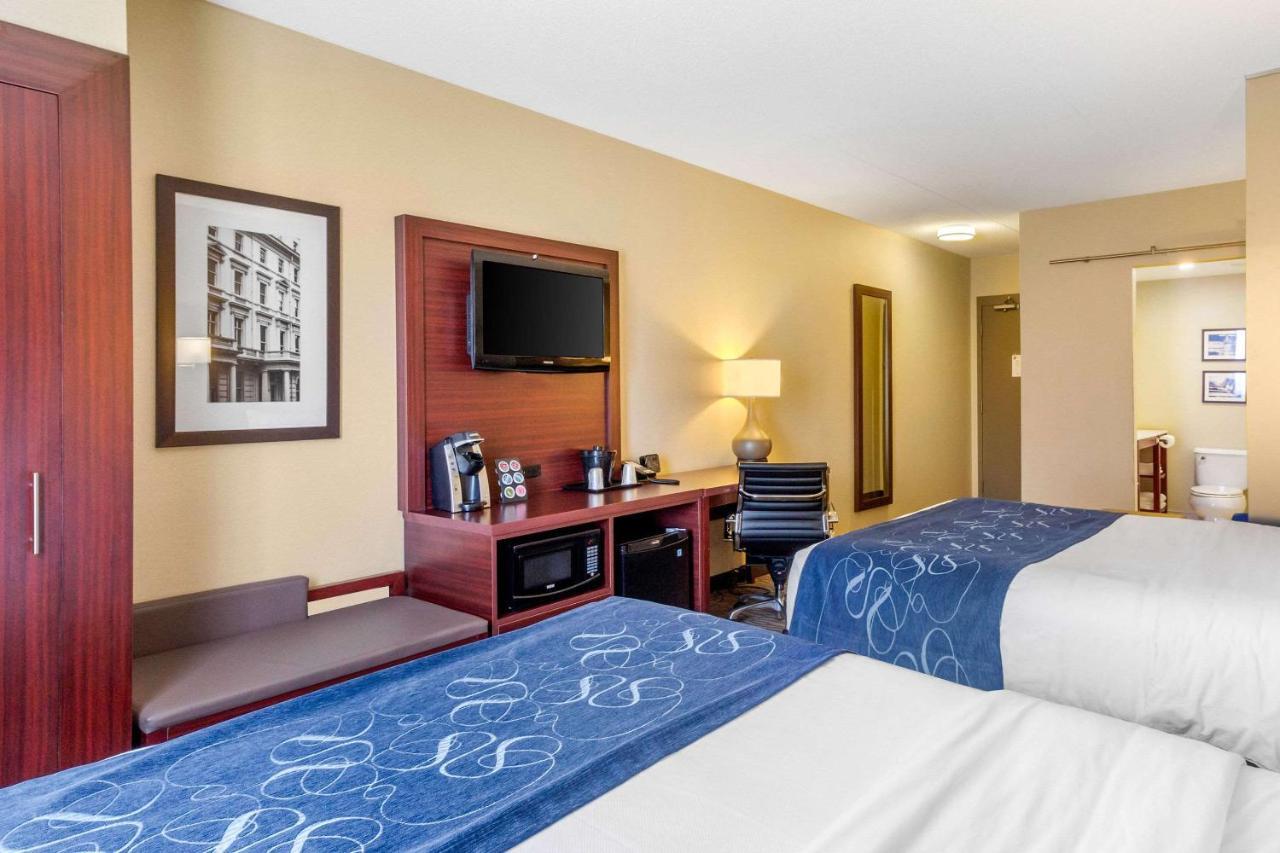 Comfort Suites Downtown Windsor Dış mekan fotoğraf